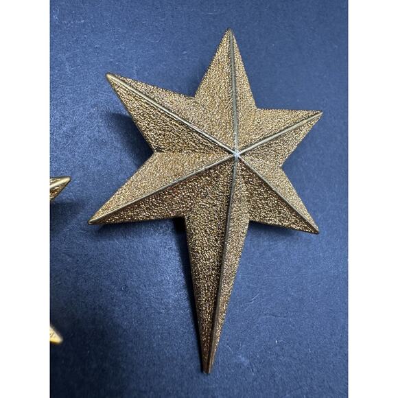 Vtg Monet Gold Tone 6 Pointed Star Brooch North Star Christmas Textured Lot of 2 - Picture 4 of 9